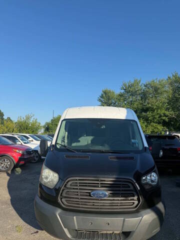 2015 Ford Transit Van  RWD photo