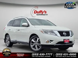 2016 Nissan Pathfinder Platinum 4WD photo