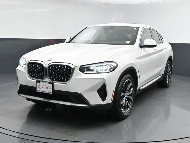 2022 BMW X4 xDrive30i AWD photo