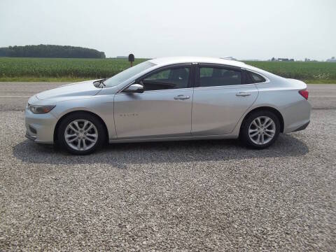 2017 Chevrolet Malibu LT FWD photo