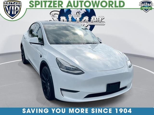 2023 Tesla Model Y Long Range AWD photo