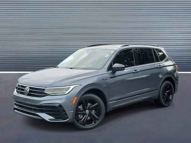 2023 Volkswagen Tiguan SE R-Line Black FWD photo