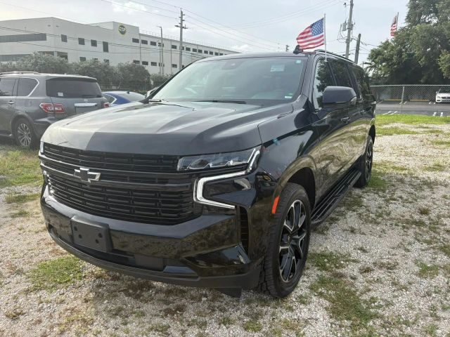 2023 Chevrolet Suburban RST 4WD photo