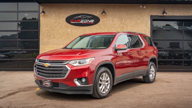 2021 Chevrolet Traverse LT Cloth AWD photo