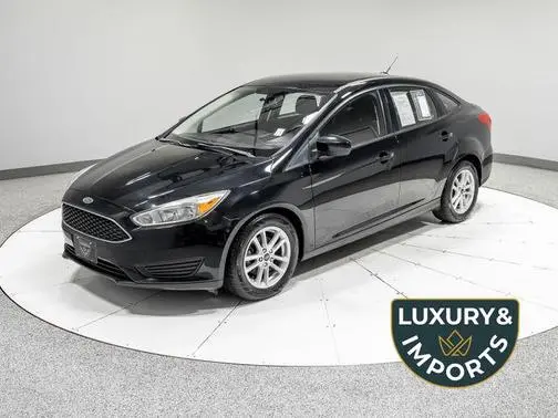 2018 Ford Focus SE FWD photo
