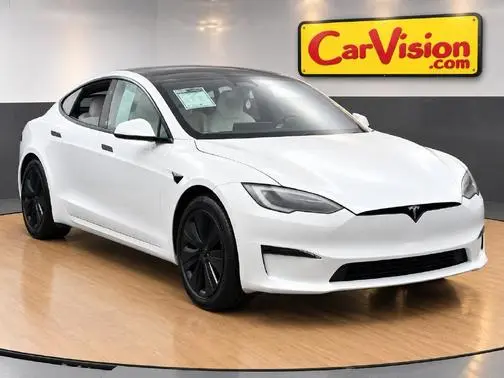 2023 Tesla Model S Standard Range AWD photo