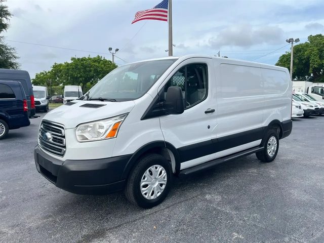 2019 Ford Transit Van RWD photo