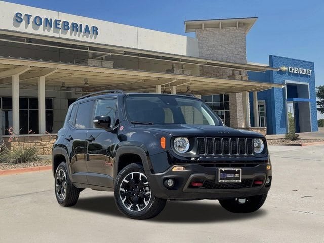 2023 Jeep Renegade Trailhawk 4WD photo
