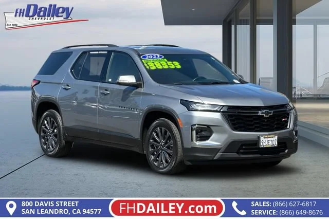 2023 Chevrolet Traverse RS AWD photo