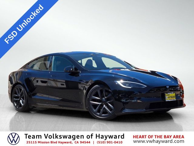 2023 Tesla Model S  AWD photo