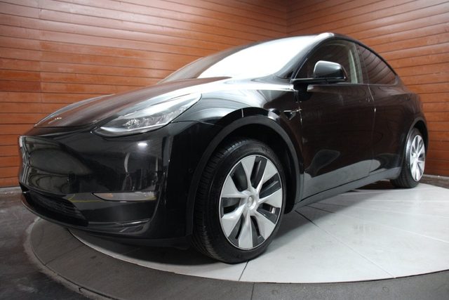 2021 Tesla Model Y Long Range AWD photo