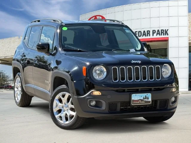 2015 Jeep Renegade Latitude 4WD photo