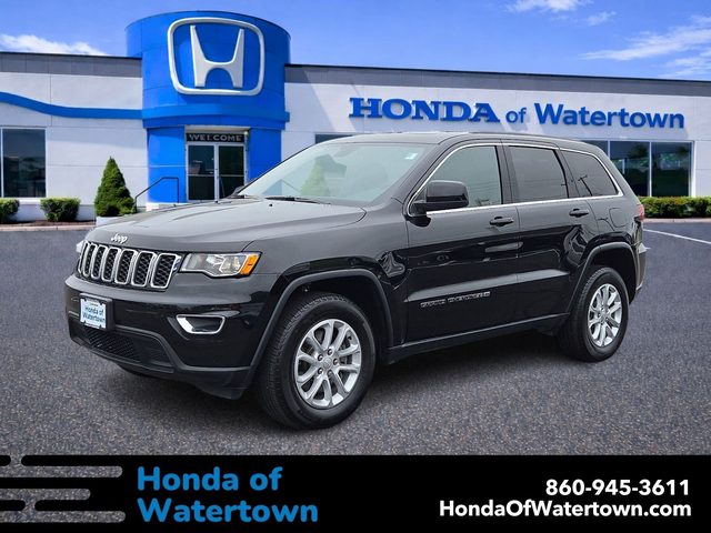 2022 Jeep Grand Cherokee Laredo E 4WD photo