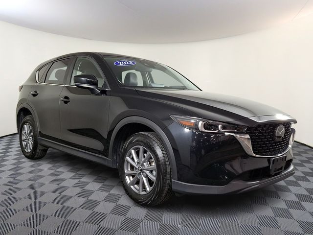 2023 Mazda CX-5 2.5 S Preferred Package AWD photo