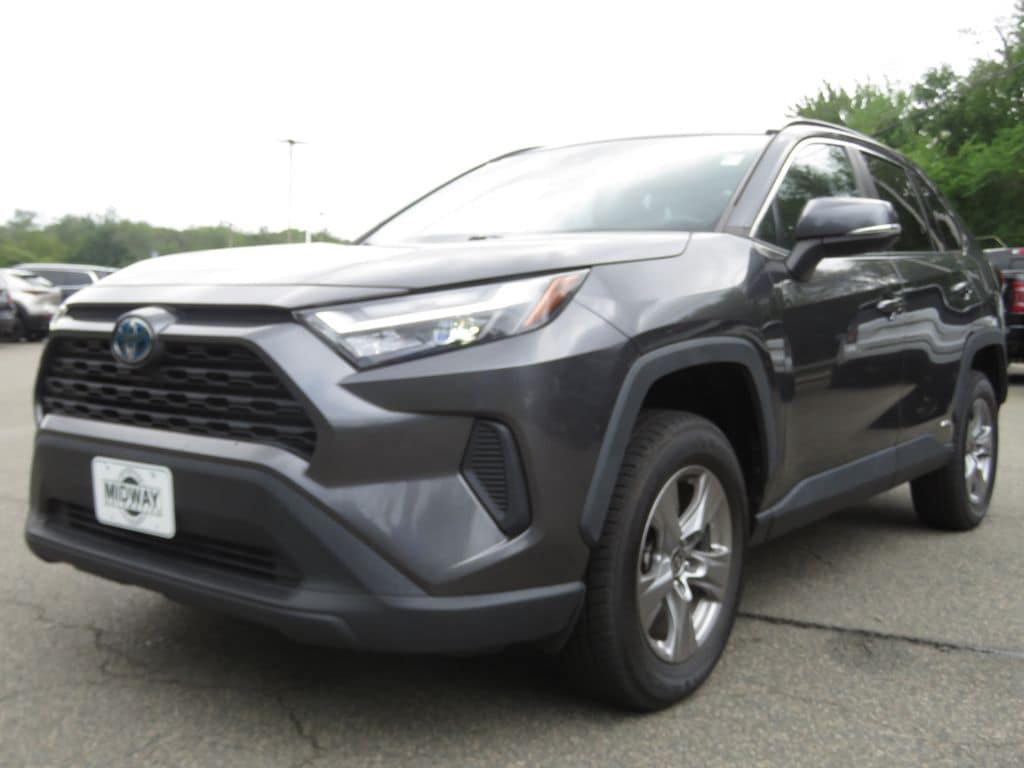 2022 Toyota RAV4 Hybrid XLE AWD photo
