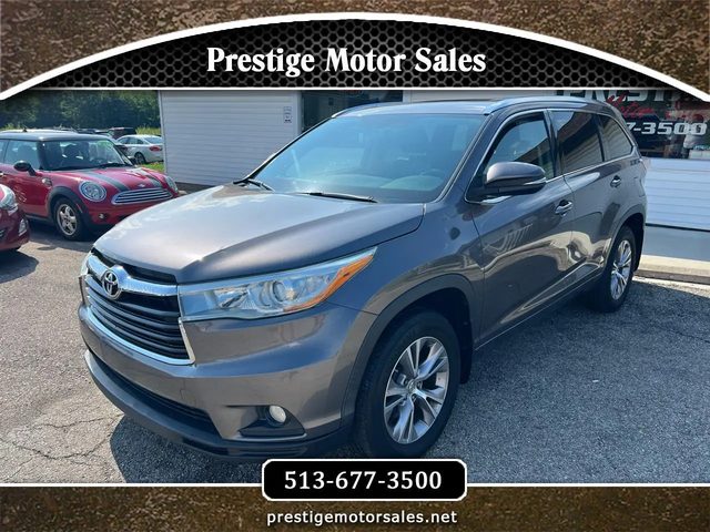 2015 Toyota Highlander XLE AWD photo