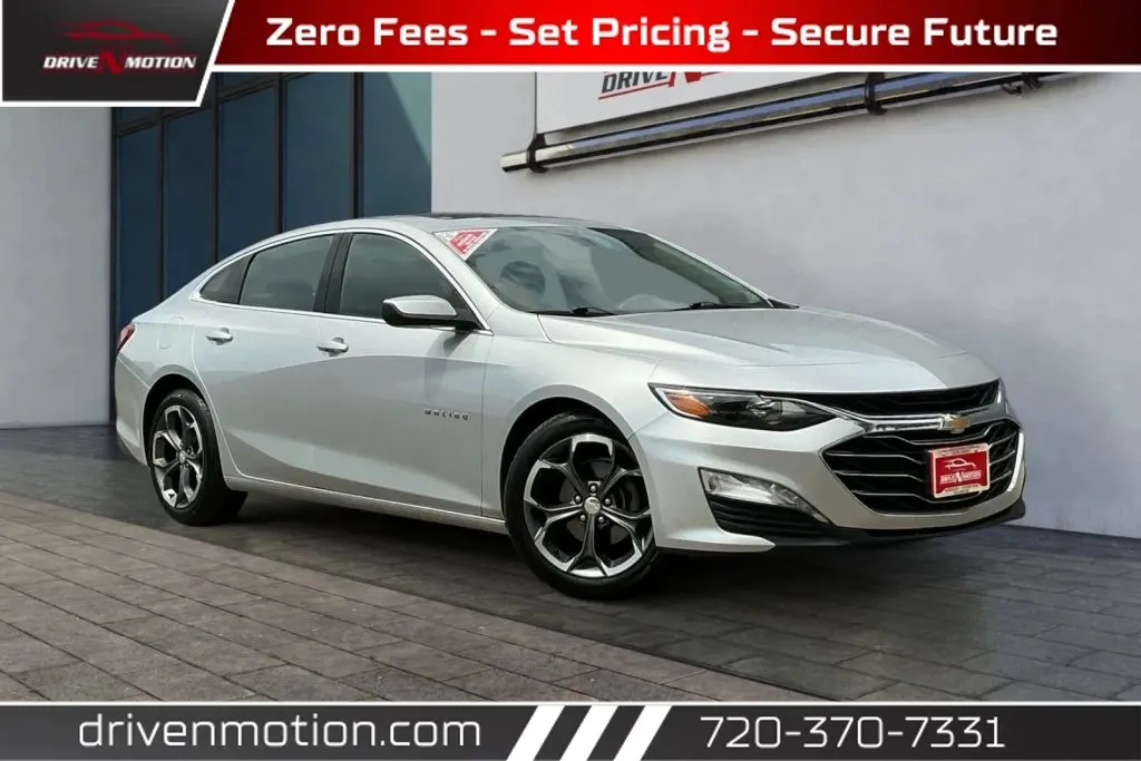 2021 Chevrolet Malibu LT FWD photo