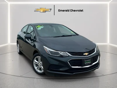 2018 Chevrolet Cruze LT FWD photo