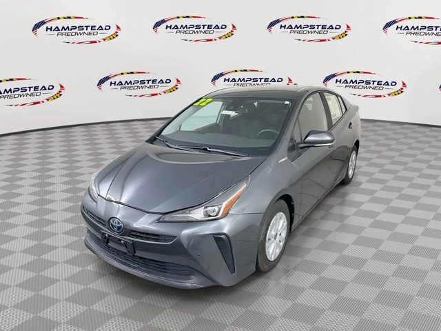 2022 Toyota Prius LE FWD photo