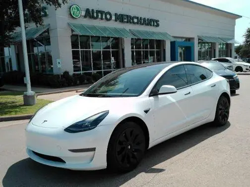 2023 Tesla Model 3 RWD photo
