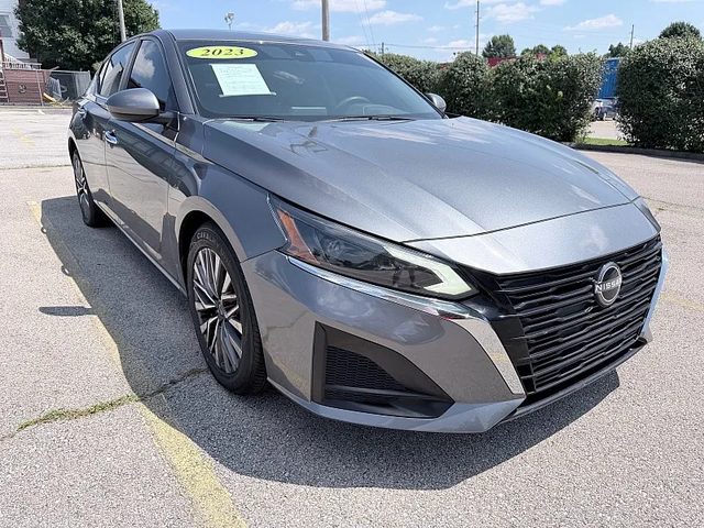 2023 Nissan Altima 2.5 SV FWD photo