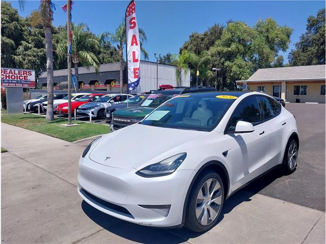 2021 Tesla Model Y Long Range AWD photo
