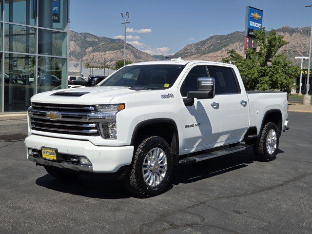 2022 Chevrolet Silverado 3500HD High Country 4WD photo