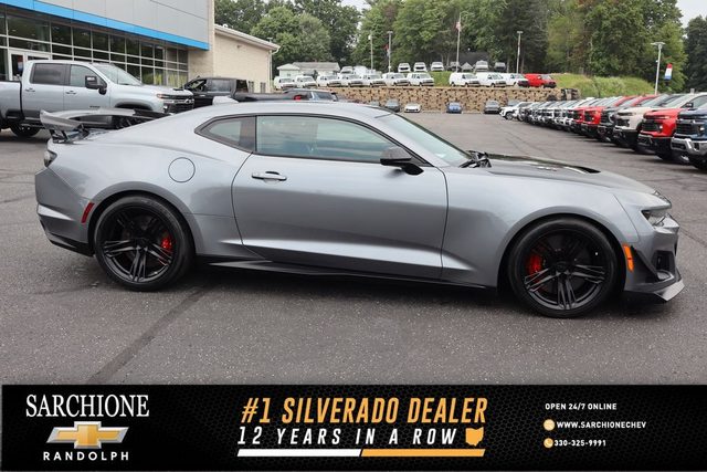 2022 Chevrolet Camaro ZL1 RWD photo