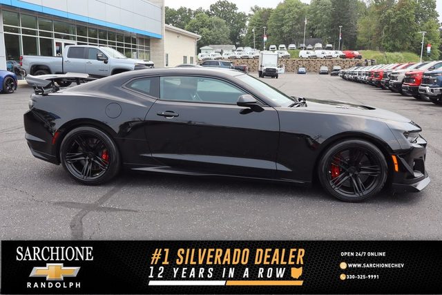 2022 Chevrolet Camaro ZL1 RWD photo