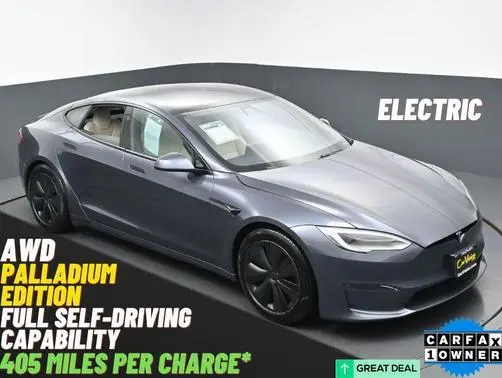 2022 Tesla Model S  AWD photo