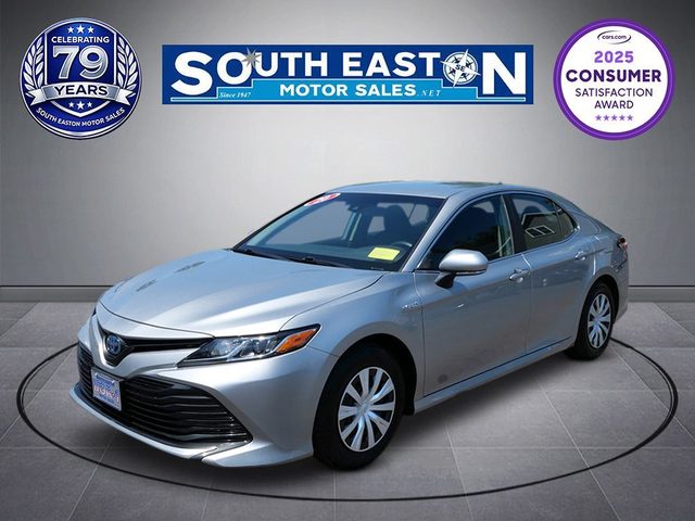 2020 Toyota Camry Hybrid LE FWD photo