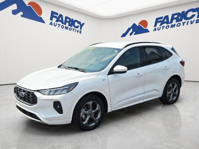 2023 Ford Escape ST-Line Select AWD photo