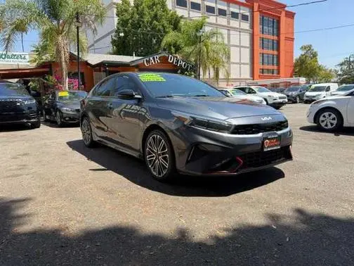 2022 Kia Forte GT FWD photo