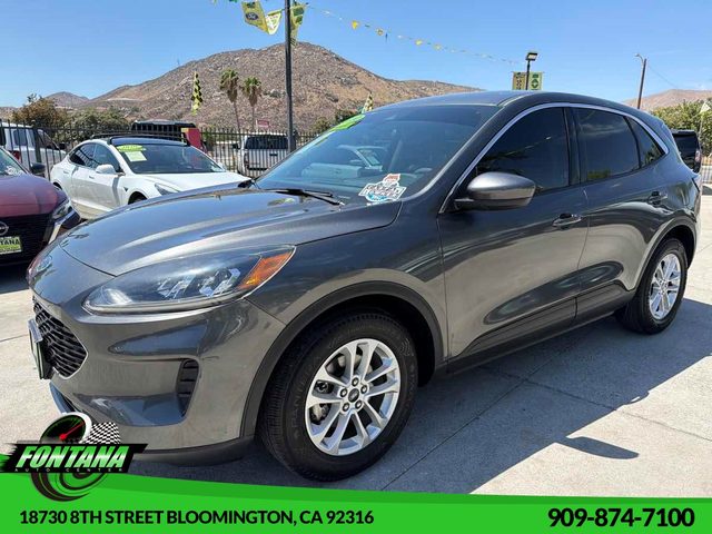 2020 Ford Escape SE FWD photo