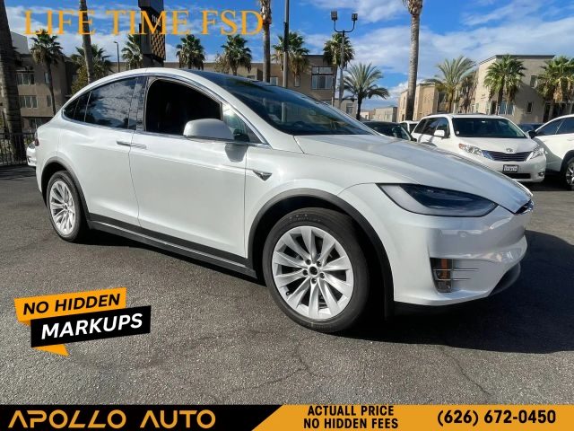 2020 Tesla Model X Long Range AWD photo