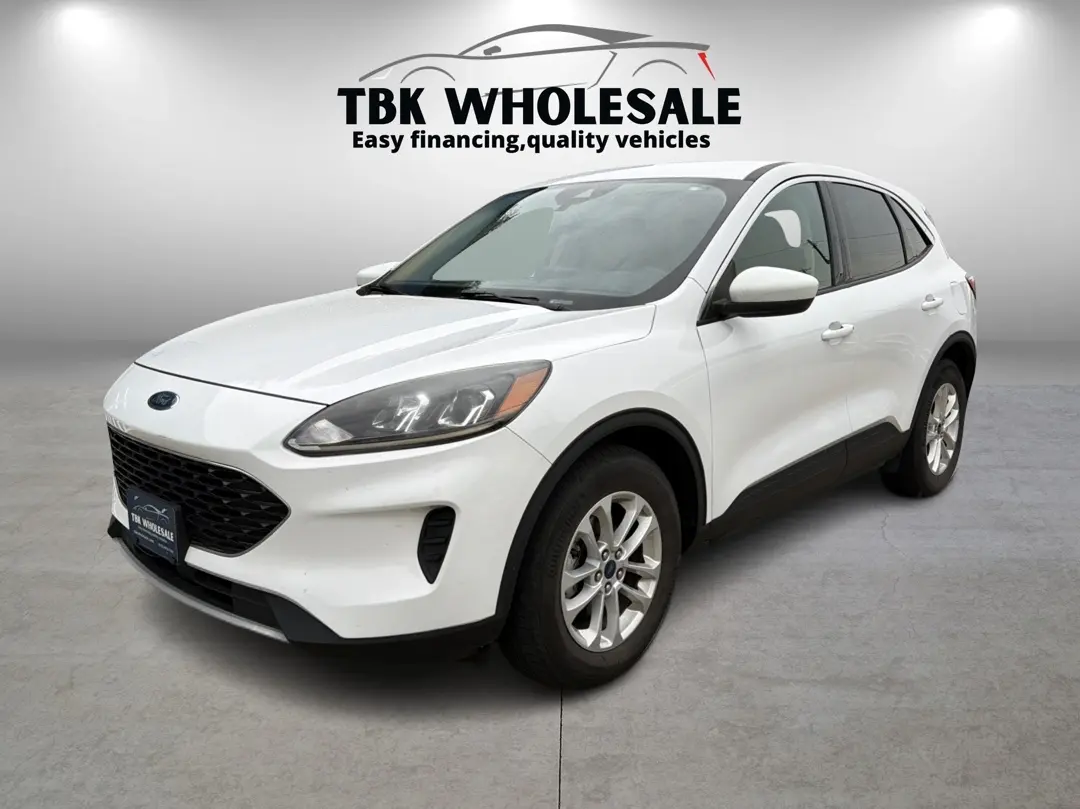 2020 Ford Escape SE AWD photo