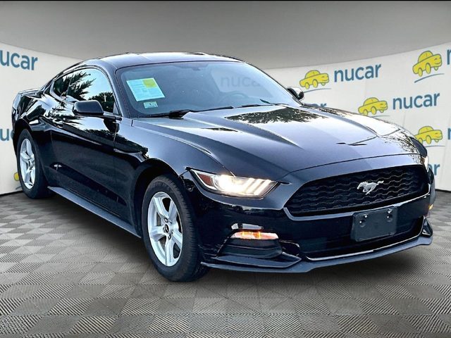 2015 Ford Mustang V6 RWD photo