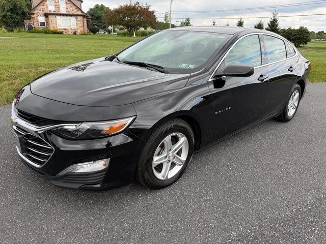 2023 Chevrolet Malibu LS FWD photo