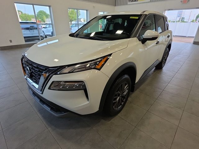 2021 Nissan Rogue S FWD photo