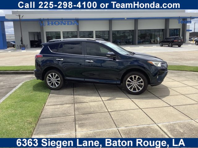 2017 Toyota RAV4 Platinum FWD photo