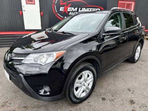 2015 Toyota RAV4 LE AWD photo