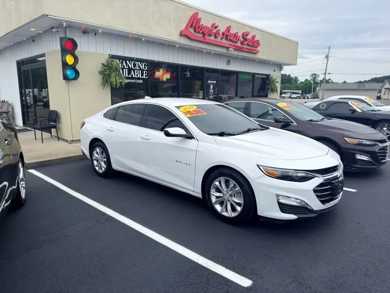 2019 Chevrolet Malibu LT FWD photo