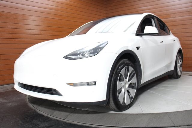 2023 Tesla Model Y Long Range AWD photo