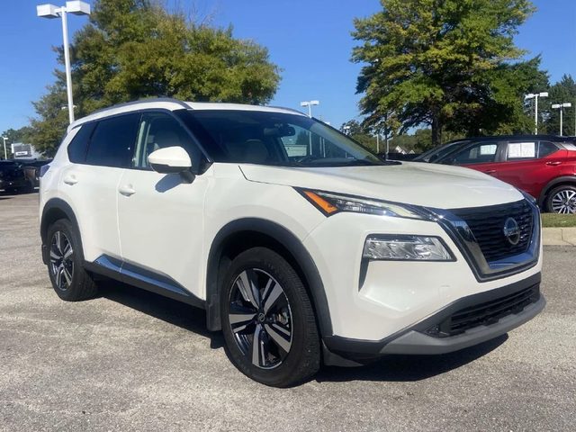 2021 Nissan Rogue SL FWD photo