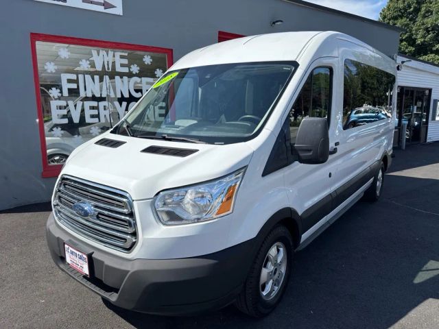 2018 Ford Transit Passenger Wagon XLT RWD photo