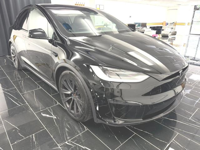 2023 Tesla Model X Standard Range AWD photo