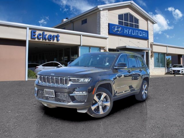2022 Jeep Grand Cherokee Limited RWD photo
