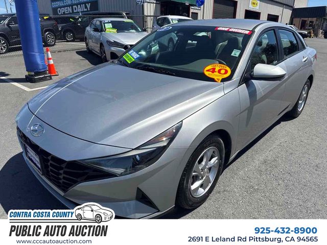 2021 Hyundai Elantra SE FWD photo