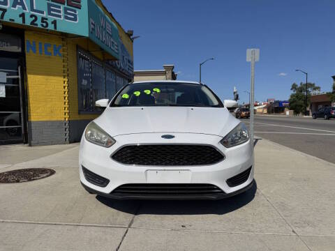 2017 Ford Focus SE FWD photo