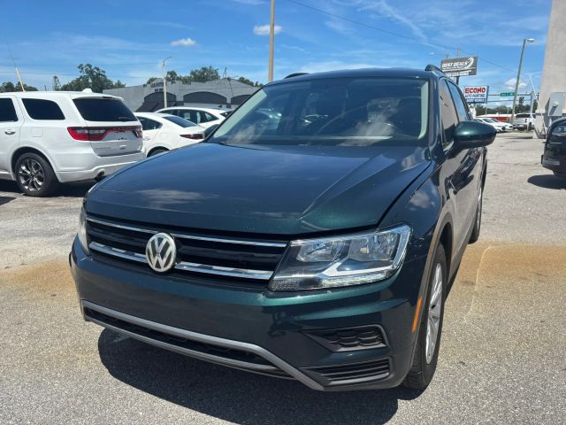 2018 Volkswagen Tiguan SE FWD photo